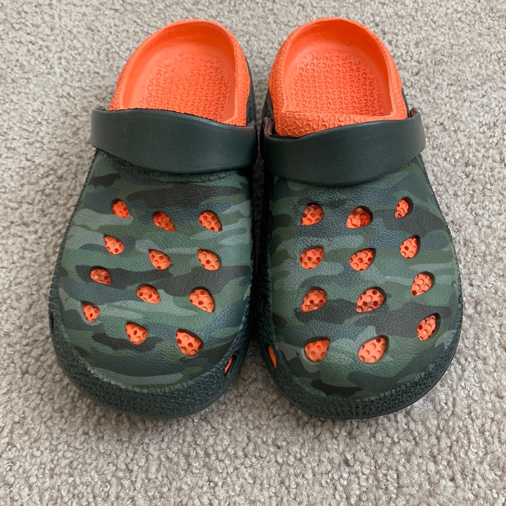NWOT Green and Orange slip on clog